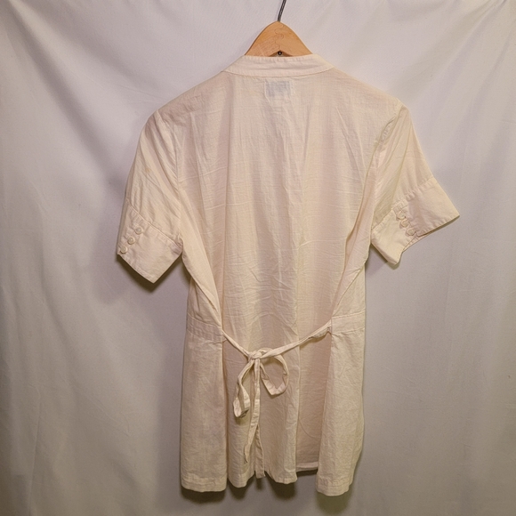 Cream button up shirt(SOLD elsewhere) - Picture 2 of 4